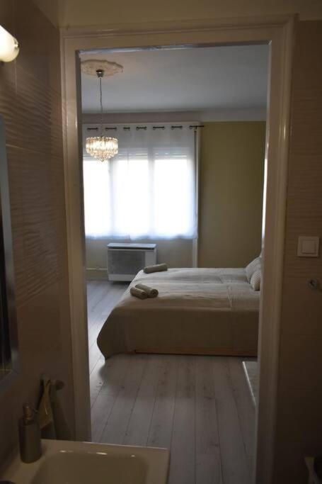Kenyelmes Lakas Jo Helyen Apartment บูดาเปสต์ ภายนอก รูปภาพ