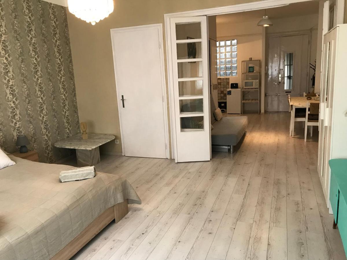 Kenyelmes Lakas Jo Helyen Apartment บูดาเปสต์ ภายนอก รูปภาพ